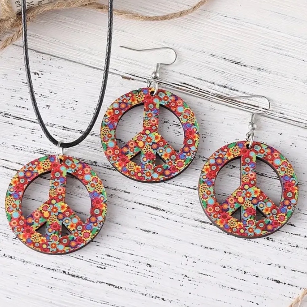 Flower boho peace sign wood jewelry set necklace  hook earrings black cord NWT